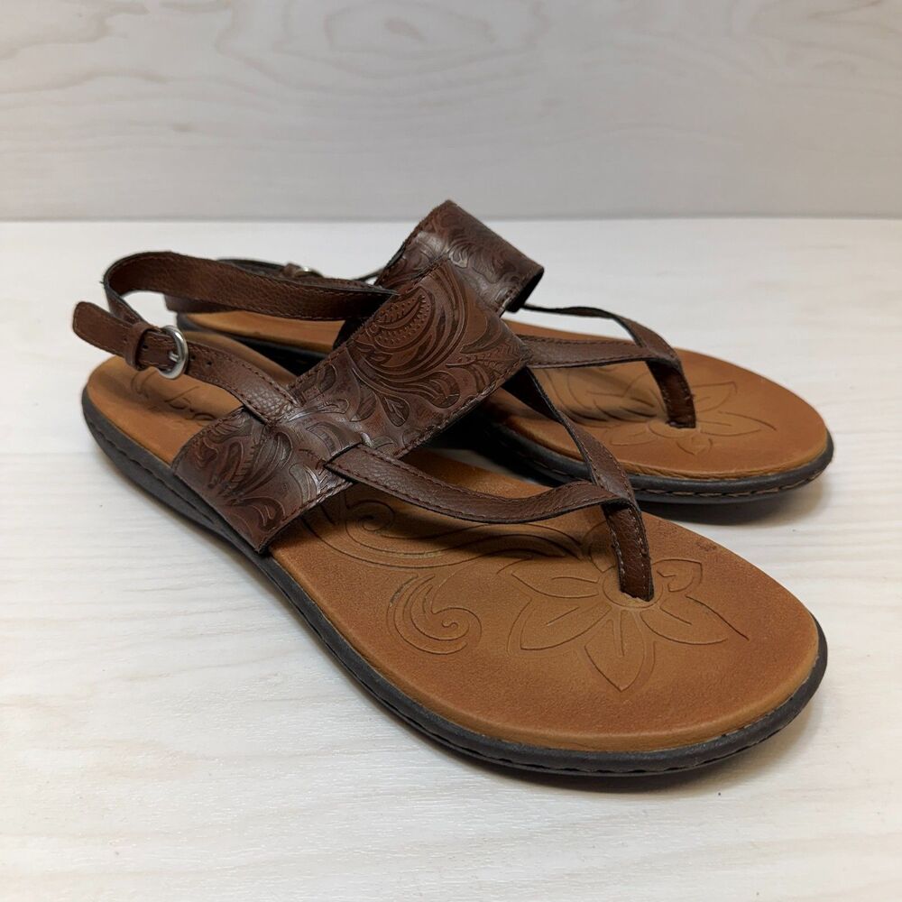 B.O.C. Tooled Thong Flat Sandals‎ Women's Size 9 Brown Leather Adjustable Straps